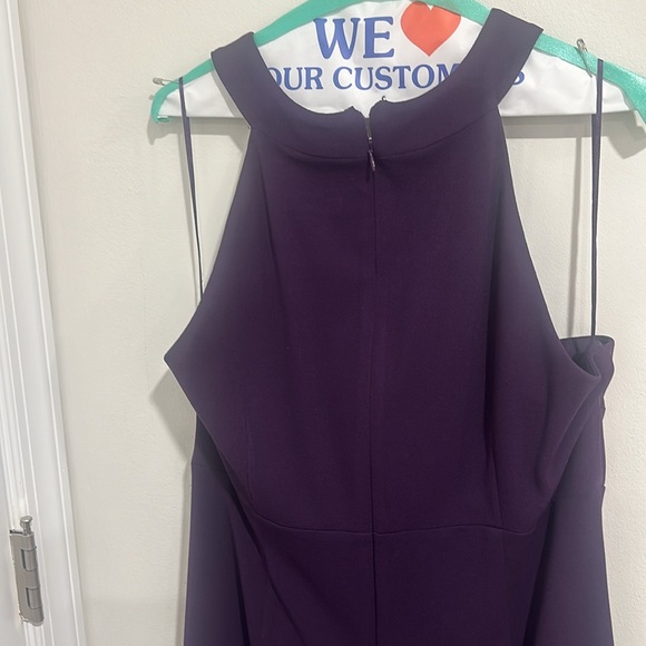 EUC |Lovely long dress!  Execellent holiday or formal dress. COMFORTABLE - Picture 9 of 11